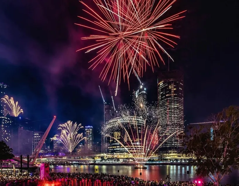 Luxury 1B Aprt in BNE City Land mark Queens Wharf - Image 1
