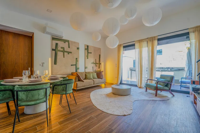 Maison La Fontaine | Charging station - Air conditioning - Image 1