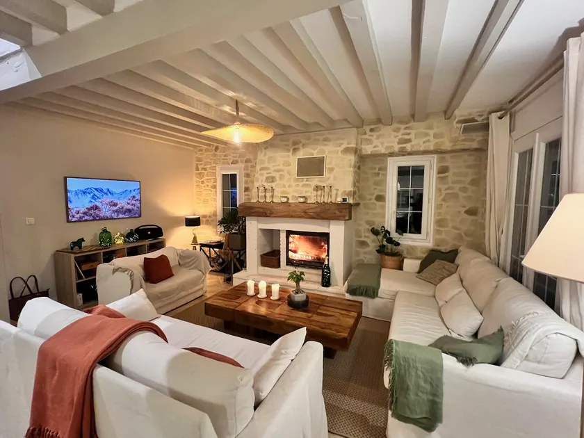 Large Chic Country Villa – 1H Paris Jacuzzi Sauna - Image 1