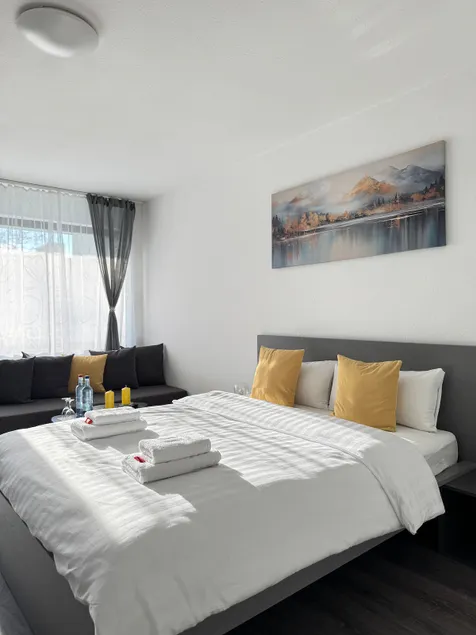 Beautiful apartment in a very central location in Monheim - Image 1
