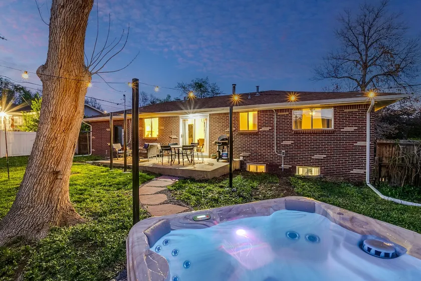Spacious & Cozy! | Hot Tub, Gym, Grill, & Arcades! - Image 1