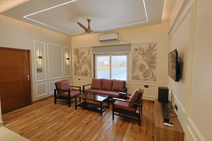 Mountain View 1BHK + Terrace | Jolly Grant Airport - Image 1
