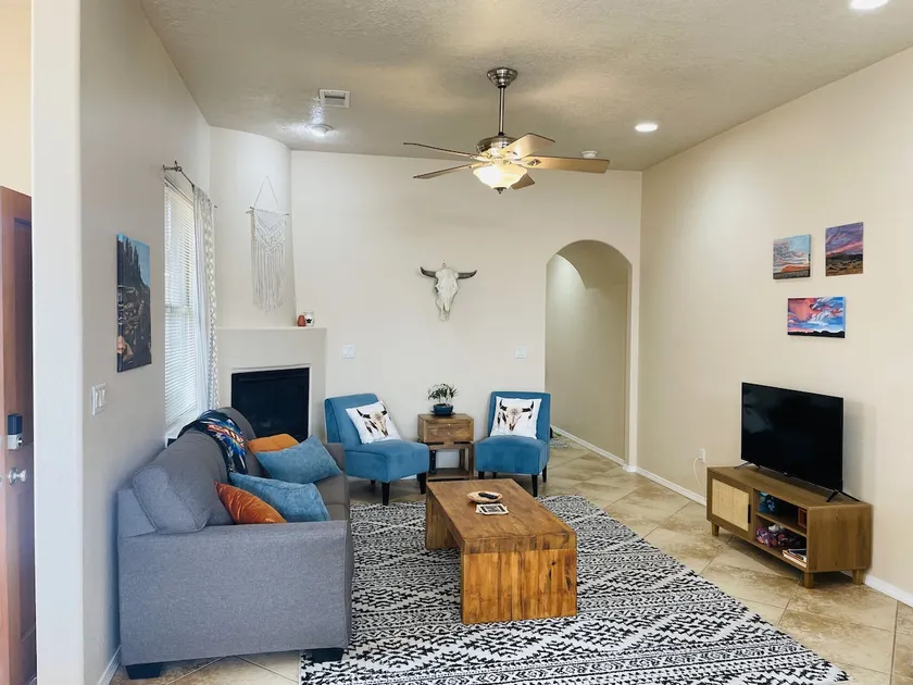 North Valley Southwest Gem - Image 1