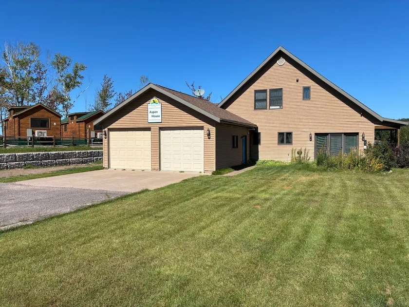Houghton Aspen Trail House - Image 1