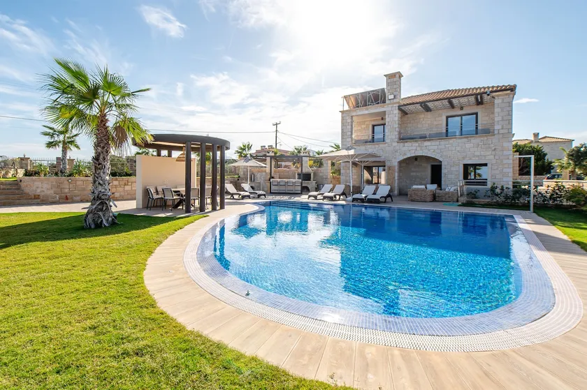 Bliss Villa 3 with private swimming pool - Image 1