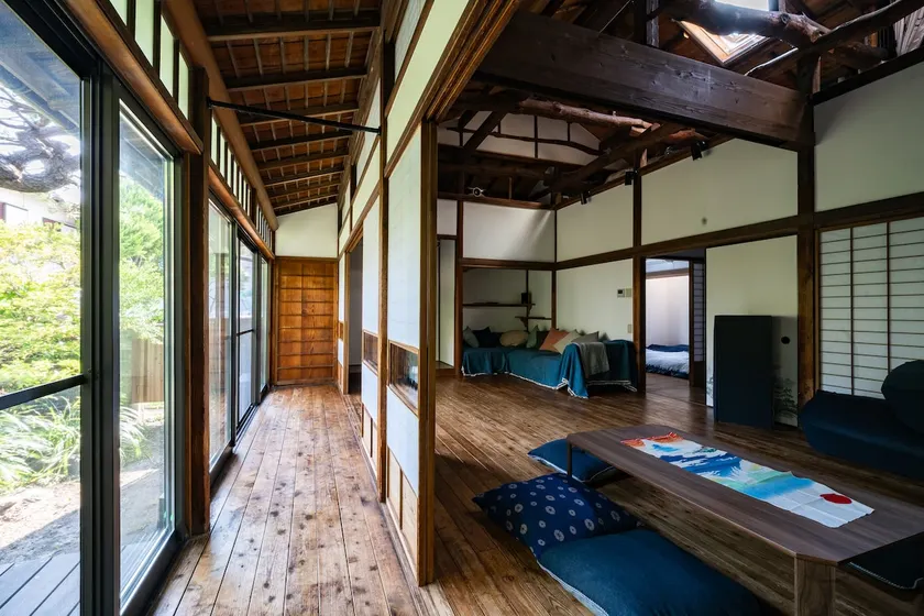 Nice old house, fully renovated Right next to the Morito coast, where you can hear the sound of the waves　 Zushi, Hayama area - Image 1
