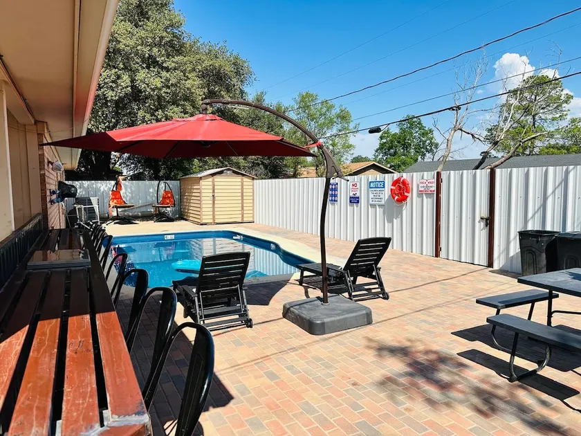 #3 | 4BR 2BA | Heated Pool | Smart TVs | 1G Wi-Fi - Image 1