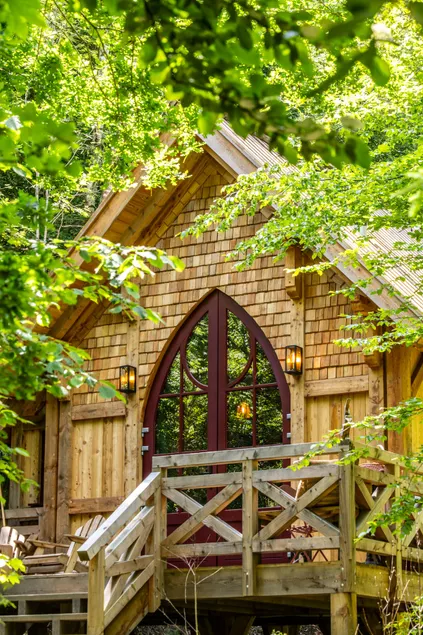 Thomas' cabin - Image 1