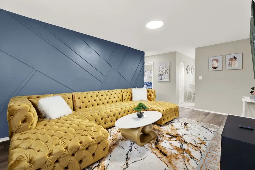 Charming Retreat Near Royal Oak | Sleeps 4-5 - Image 1