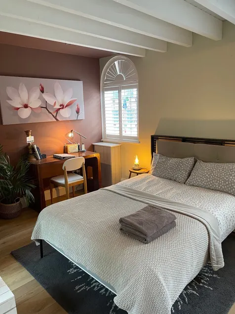 Cosy studio cottage in East Cheshire - Image 1