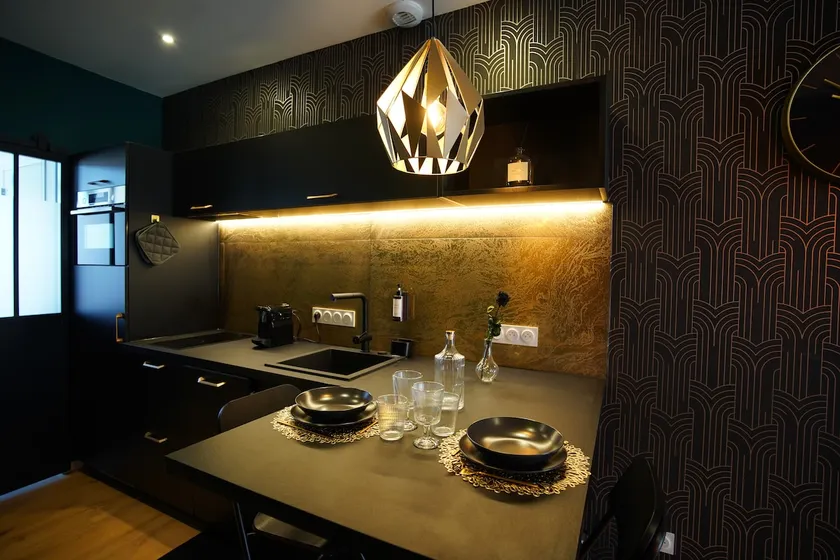 Gatsby Room - Image 1