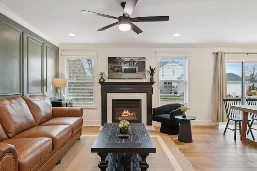 3mins DT |Game Room|Fire Pit+BBQ - Image 1