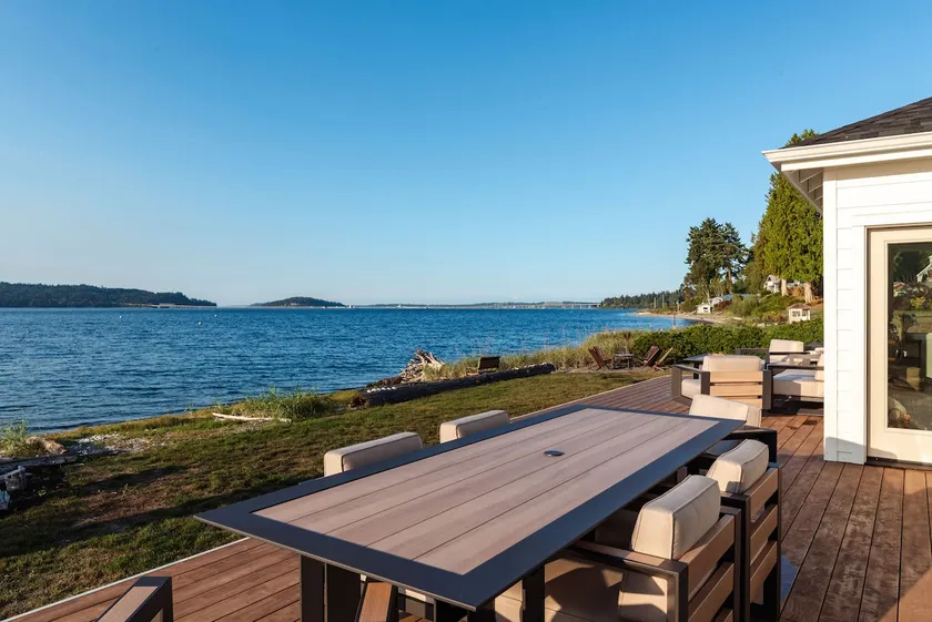 Pearl House Beach Retreat - Image 1