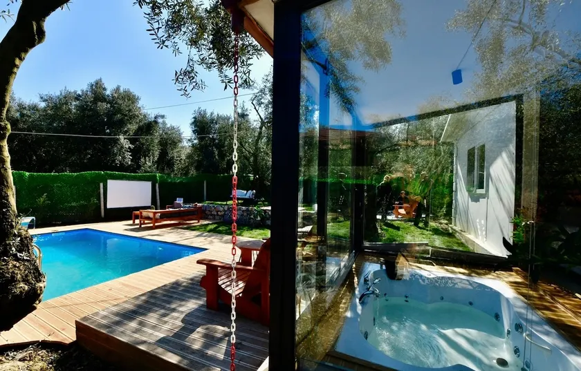 Iznik Beach House + Heated Pool + Jacuzzi for 4 - Image 1
