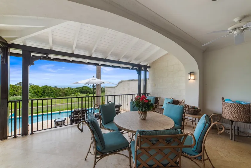 Fairway Villa No 9 - Image 1