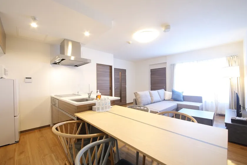 M501 9-minute walk from subway station Popular Maruyama area Maximum 7 people 2LDK 56㎡ Wi-Fi Air conditioning - Image 1
