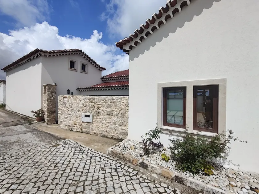 Entire Homestay in the Mountains | Walking Distance to the Castle | Many Sights Recommended | Fully Equipped Kitchen - Image 1