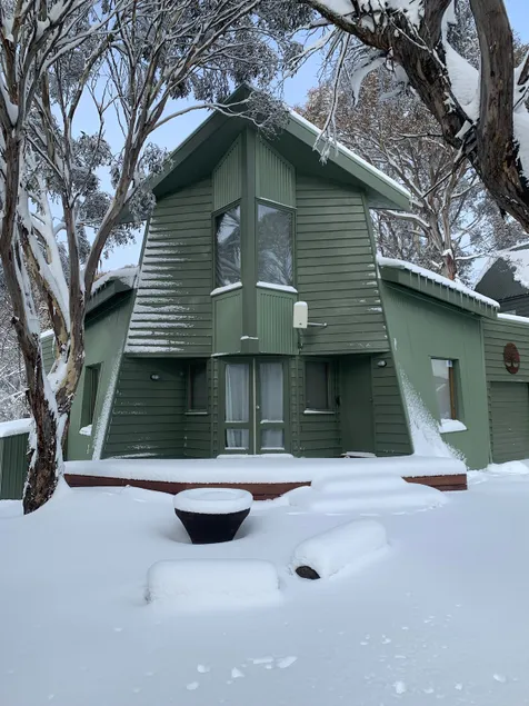 Faraway-Chalet - Image 1