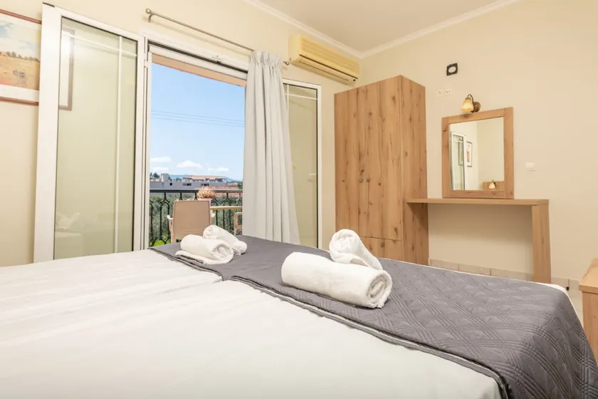 Modern Apartment close to Tsilivi beach - Image 1