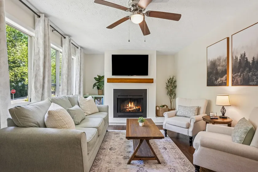 Outlet Mall+Great Dining+Family Friendly+Cozy Home - Image 1