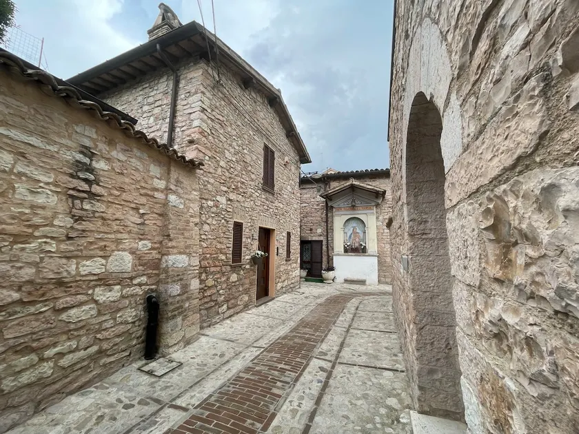 ”Alessandra” house in the center with free parking - Image 1