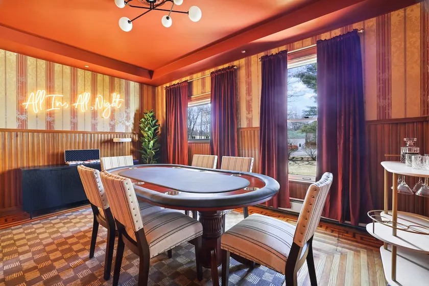 The Dollhouse - Andes w/ Sauna, Gym, Poker Room - Image 1