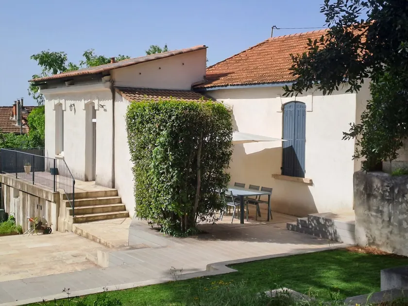 Quiet villa • 3 bedrooms / 6 people • Nîmes - Image 1