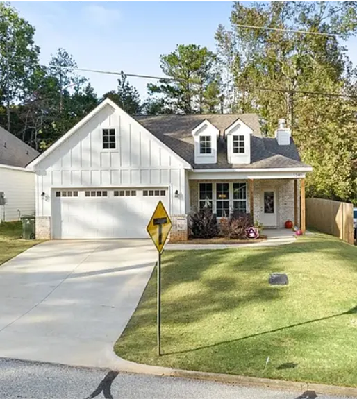 3BR Home 1.5 Mi to Jordan-Hare | Family Friendly - Image 1