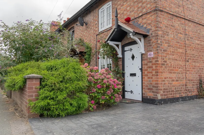 Acorn Cottage - Worleston, Nantwich - Image 1