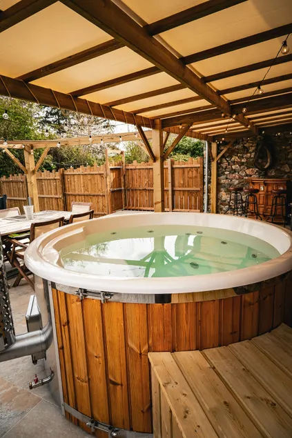 Holiday Home with Hot Tub - Image 1