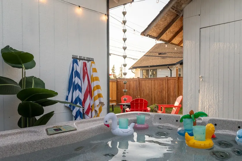 AC~Hot Tub~Parking~GameRoom~PetsOK~30 minSkiResort - Image 1