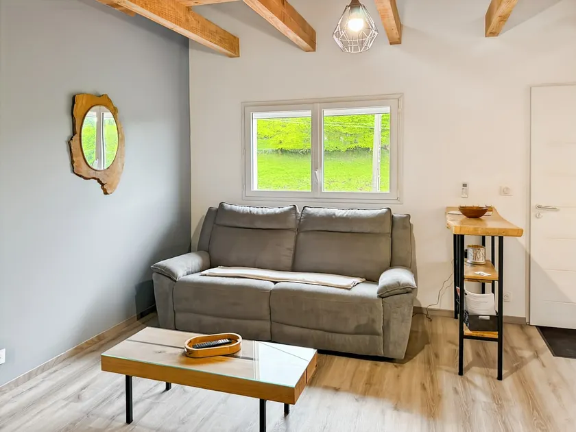 House in the heart of the Cantal Valley - 2 people - Image 1