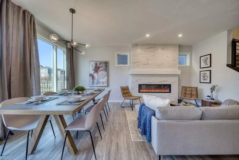 Beautiful Home; 4 BR 3 BA, AC, Desk - Image 1