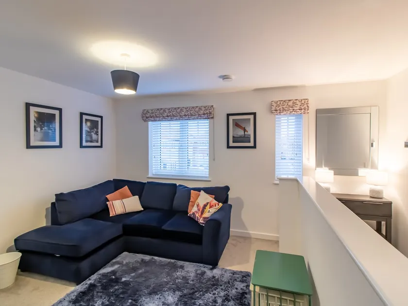 Charming Coastal Retreat – 1-Bedroom Flat in Blyth - Image 1