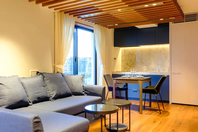 2 minutes on foot from Roppongi Station! Modern designer apartment | Close to Roppongi Hills | Ideal for business trips and sightseeing, 4F (6 people) - Image 1