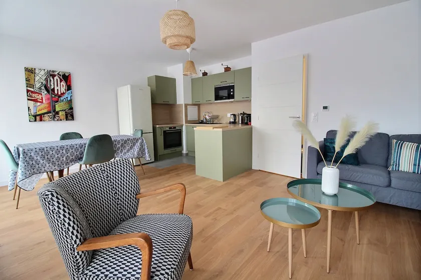 Elegant 3 Rooms New – Modern and Comfortable - Image 1