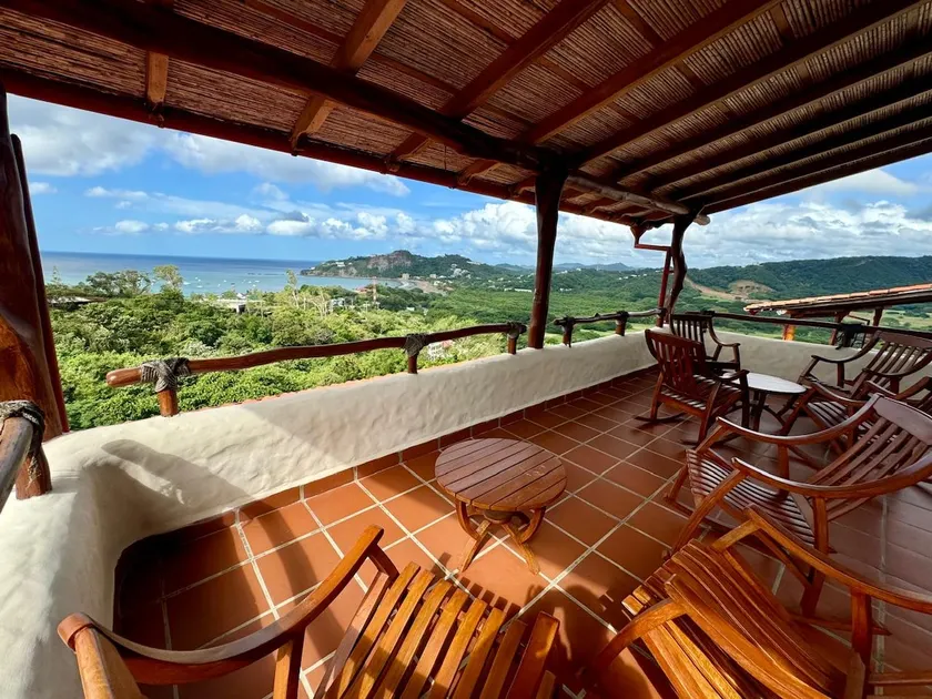 Center Villa with Ocean Views - Image 1