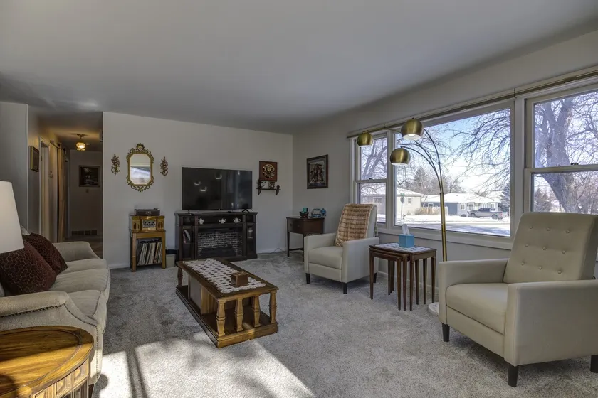Charming Family Home. - Image 1