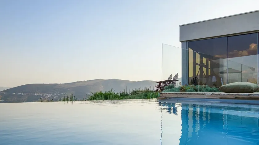 Villa w/ Magical Views of the Douro River Valley - Image 1