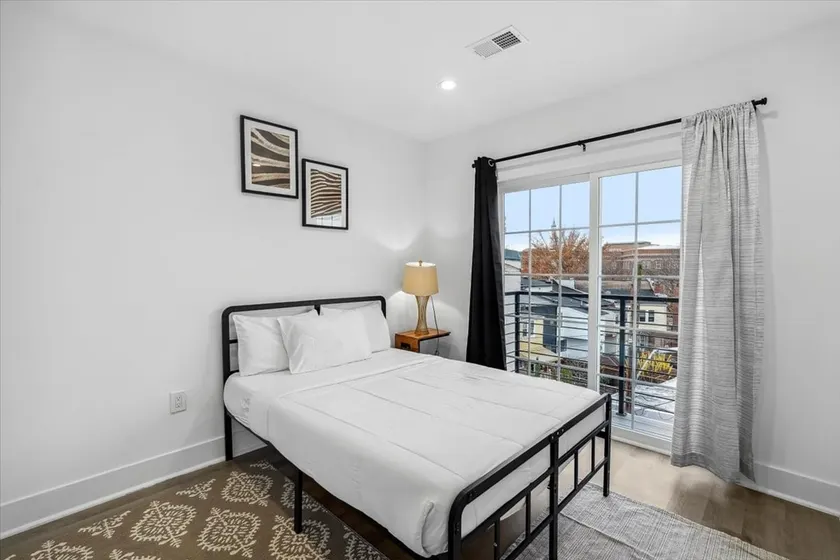 Petworth Urban Stay with Balcony and DC Views - Image 1