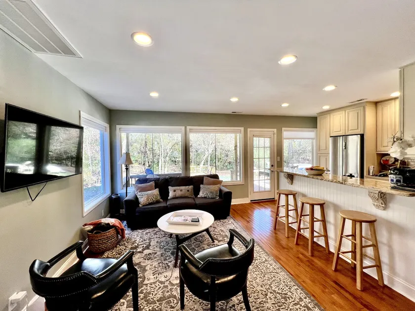 Cozy Guest House - Image 1