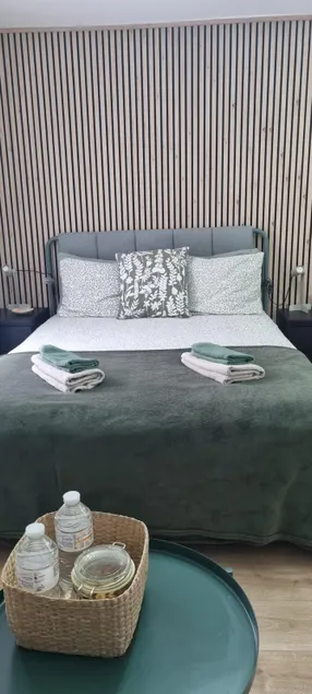 Modern Design & Absolute Comfort - Image 1