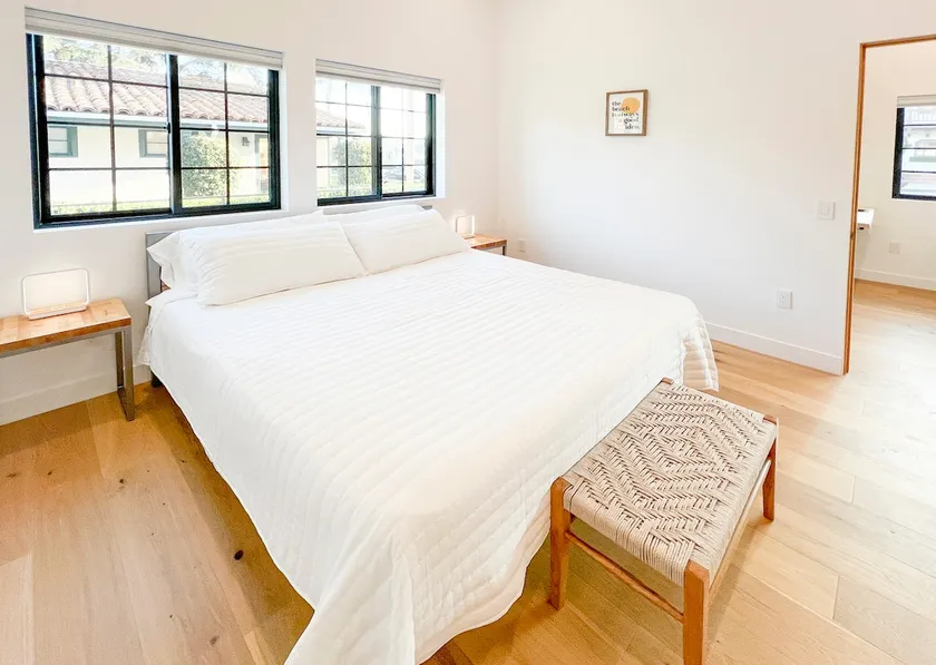 Modern 1BD Suite on State St. - Walk Everywhere! - Image 1
