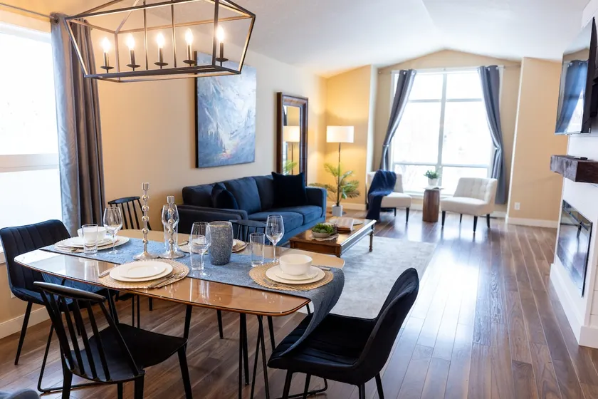 Artistic Oasis in Red Deer - Image 1