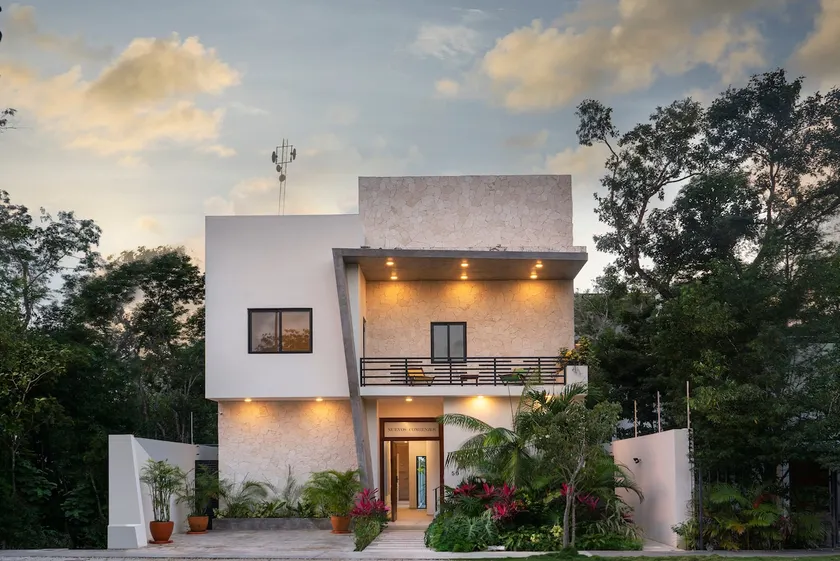 Aesthetic luxury villa in prestige zone Aldea Zama - Image 1