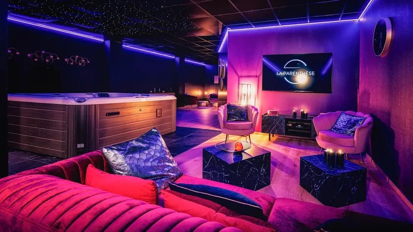 Luxury Private Wellness Accommodations in Cognac - Image 1