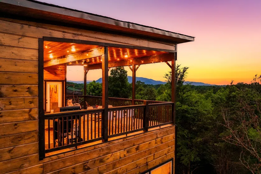 Brand New Sunset Cabin with Hot Tub! Amazing View! - Image 1
