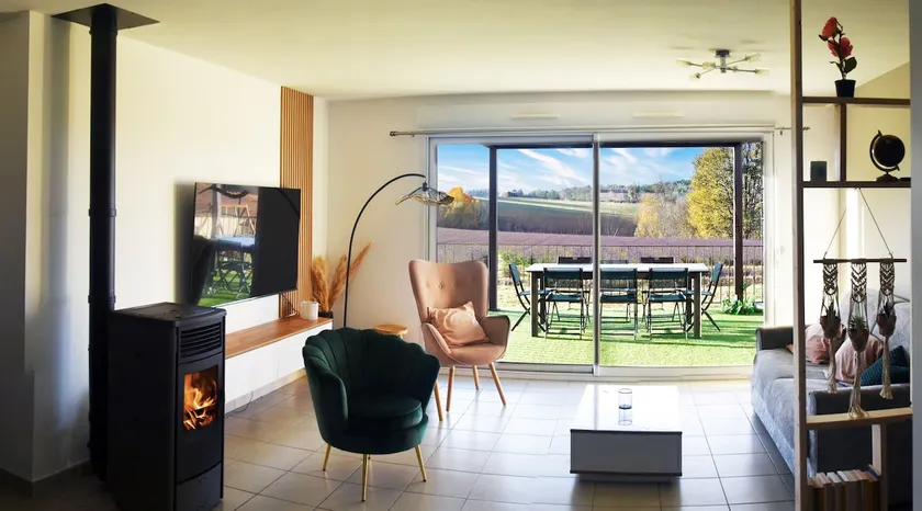 Lavender Garden, Complete Calm, Games Room, Spa - Image 1