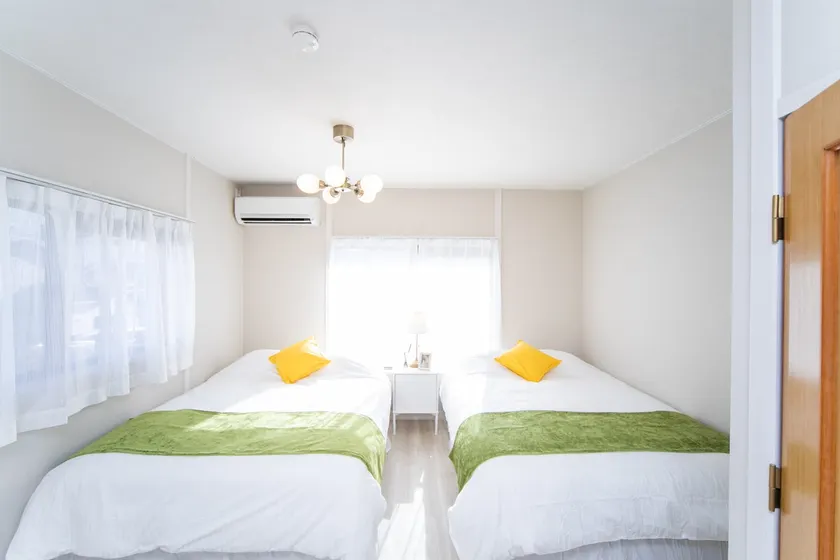 Accommodates 10 people, within walking distance of Kintetsu Yokkaichi Station! Convenient for sightseeing and shopping_ Nishi Shinchi 2 - Image 1