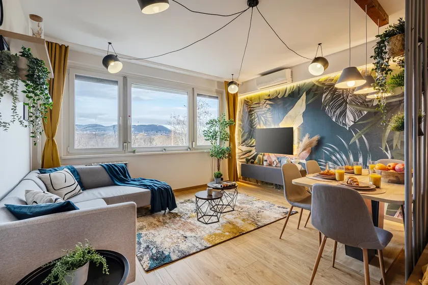 Panorama Residence - Balcony, AC - Image 1